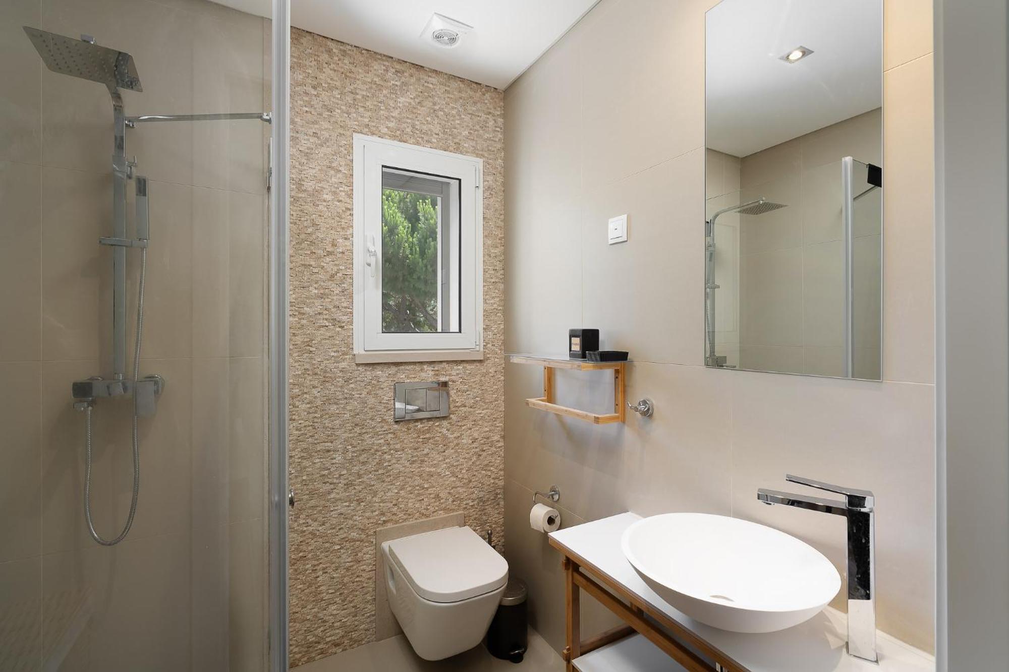 Apartment Belharucas, 400 Meters From